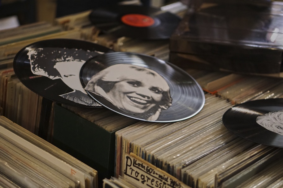 fuldaufer-lost-and-found-cd-schallplatten-kassel-wehlheiden-retro-besonders-nordhessen-fundgrube-musik-erleben-music-lena-gehrmann-sebastian-tam-15