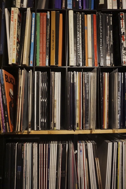 fuldaufer-lost-and-found-cd-schallplatten-kassel-wehlheiden-retro-besonders-nordhessen-fundgrube-musik-erleben-music-lena-gehrmann-sebastian-tam-6